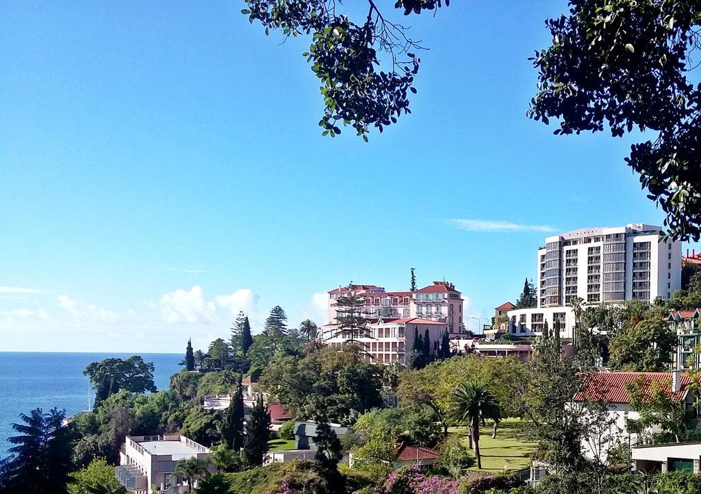 Quinta Miramar Aparthotel Funchal  Exterior photo