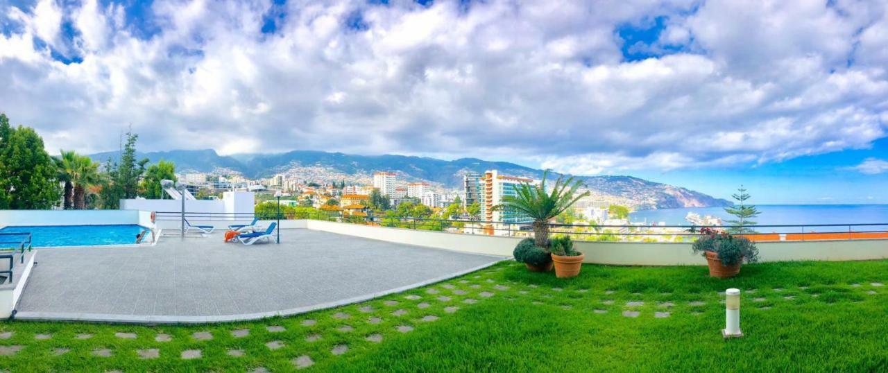 Quinta Miramar Aparthotel Funchal  Exterior photo